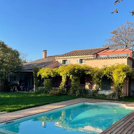 Villa En Provence
